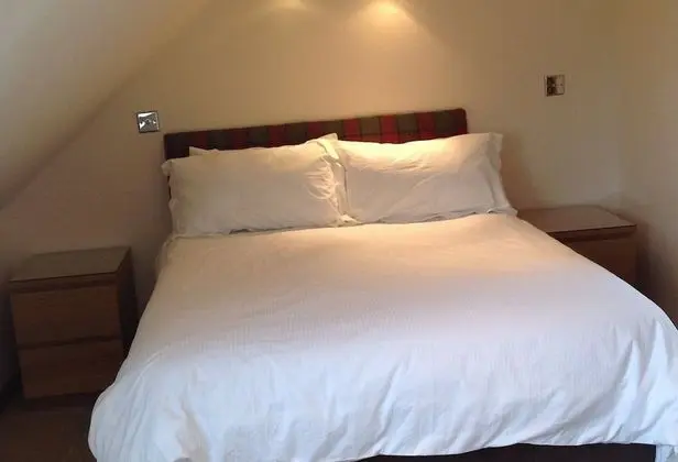 Tek Büyük Yataklı Oda (Room 2)