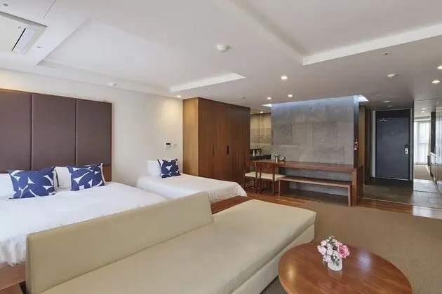 Deluxe Family Suite -3Pax