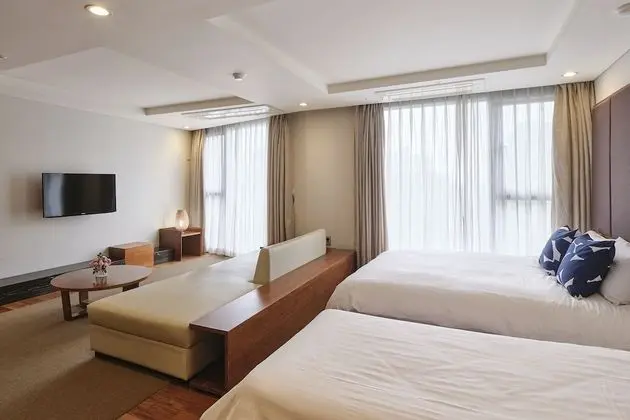 Deluxe Family Suite -3Pax