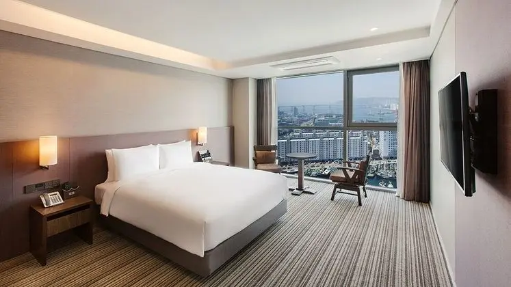 Deluxe Tek Büyük Yataklı Oda, 1 Çift Kişilik Yatak, Okyanus Manzaralı