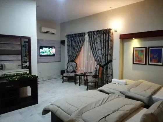 Deluxe Üç Kişilik Oda