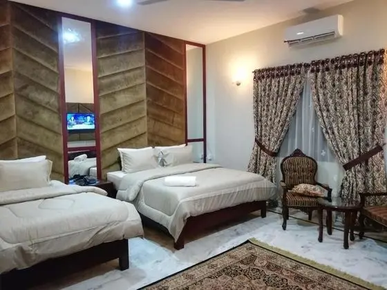 Deluxe Üç Kişilik Oda