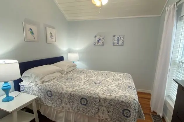 Daire (Island Dreams Sunset Suite #3)