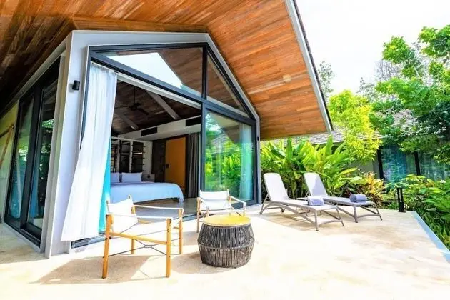 One-Bedroom Villa Garden with Round-Trip Boat transfer