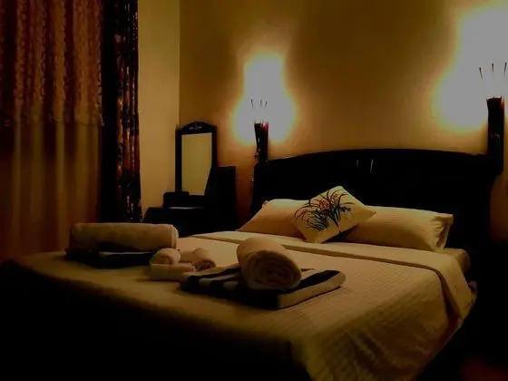 Deluxe Tek Büyük Yataklı Oda, Bahçe Manzaralı