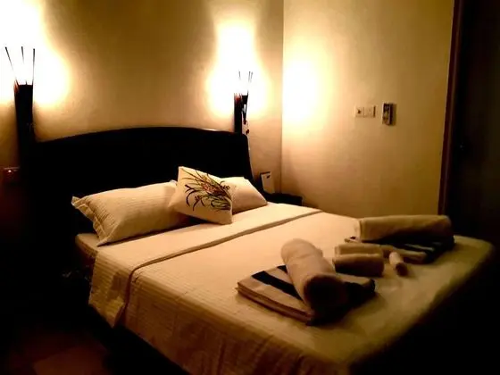 Deluxe Tek Büyük Yataklı Oda, Bahçe Manzaralı