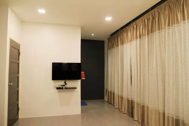 Üç Kişilik Oda, Balkon