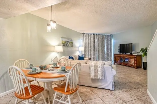 Daire (Island House C219)