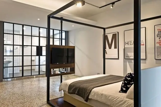 Tek Büyük Yataklı Oda (501)