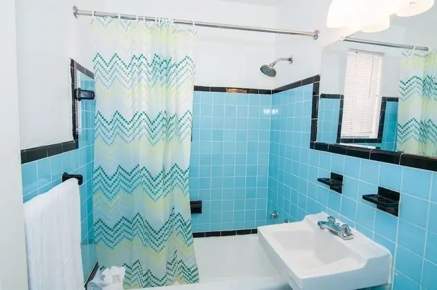 Delüks, İki Büyük (Queen) Boy Yataklı