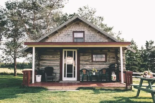 Log Cabin