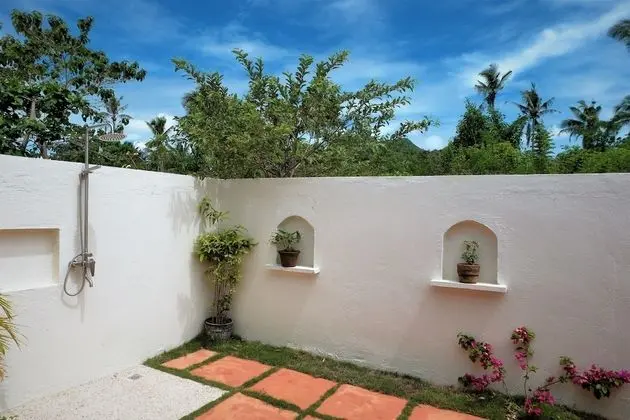 The Oceanview Cabana