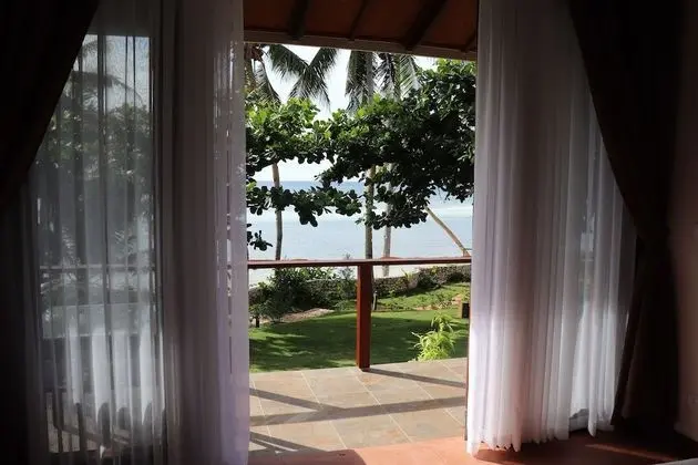 The Oceanview Cabana
