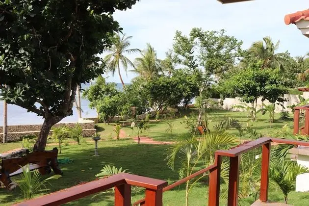 The Oceanview Cabana