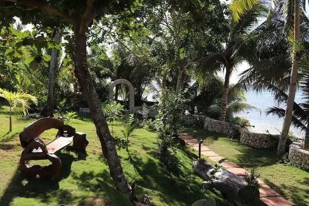 The Oceanview Cabana