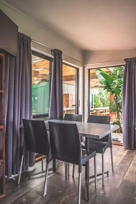 Deluxe Kulübe, Sigara İçilmez (Delux Cabin)