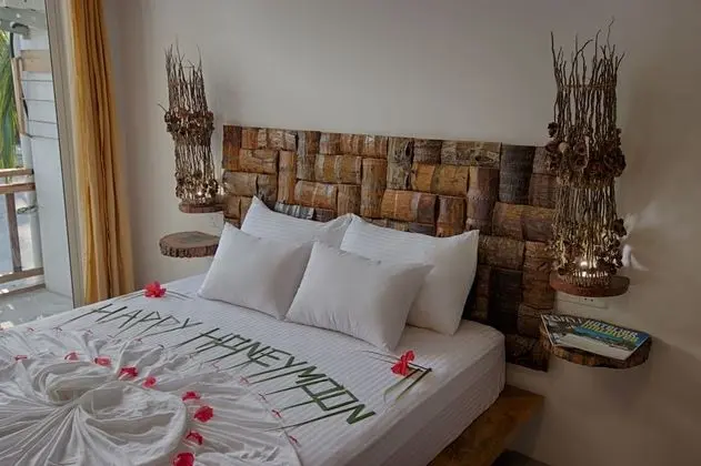 Comfort Tek Büyük Yataklı Oda, 1 Yatak Odası, Bahçe Manzaralı, Plaj Kenarı