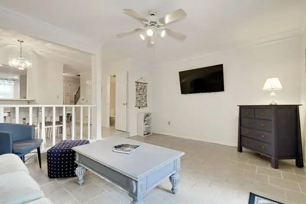 Ev (Islander Cay Myrtle Beach Escape)