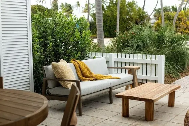 Brand New South Village Tropical View King ADA