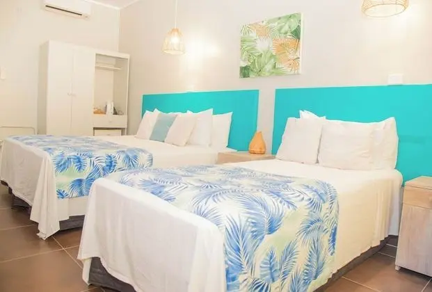 Standard Oda, Sigara İçilmez, Kısmi Deniz Manzarası (Cabana Couples)