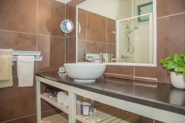 Standard Oda, Sigara İçilmez, Kısmi Deniz Manzarası (Cabana Couples)