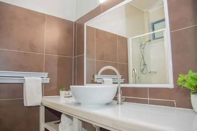 Standard Oda, Sigara İçilmez, Kısmi Deniz Manzarası (Cabana Couples)