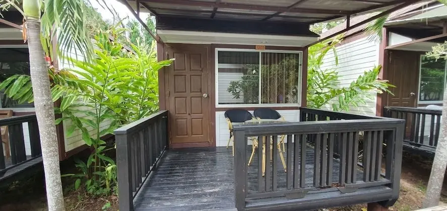 Deluxe Garden View Double or Twin