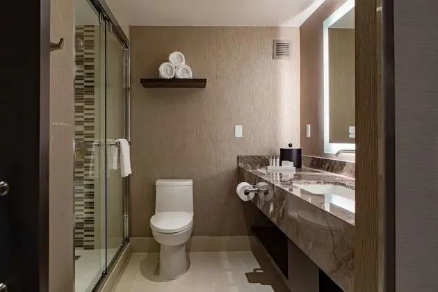 Luxury Oda, 2 Büyük (Queen) Boy Yatak