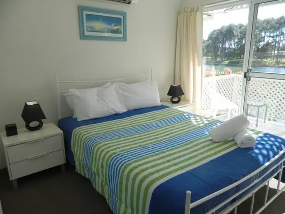 3 Bedroom Deluxe Waterfront