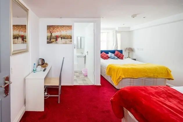 Family Oda, 2 Çift Kişilik Yatak, Banyolu/Duşlu