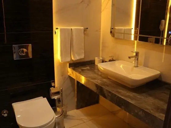 Standart Oda, Şehir Manzaralı