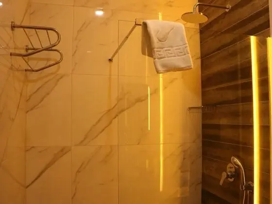 Standart Oda, Şehir Manzaralı
