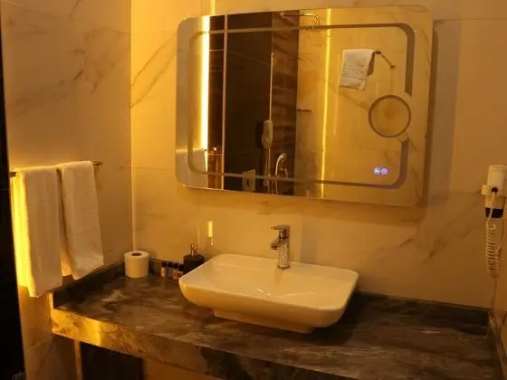 Standart Oda, Şehir Manzaralı
