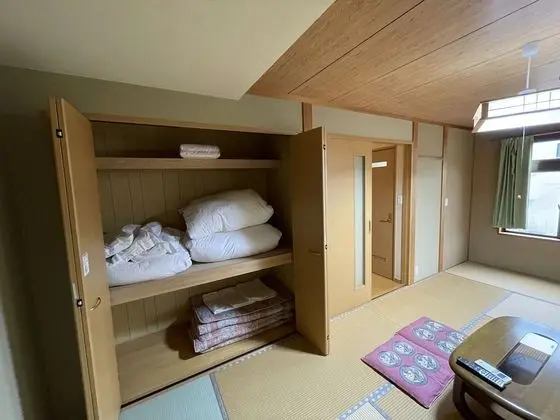 Deluxe Dört Kişilik Oda, Sigara İçilmez