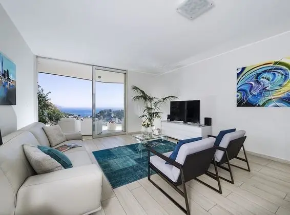 Deluxe Apart Daire, Deniz Manzaralı