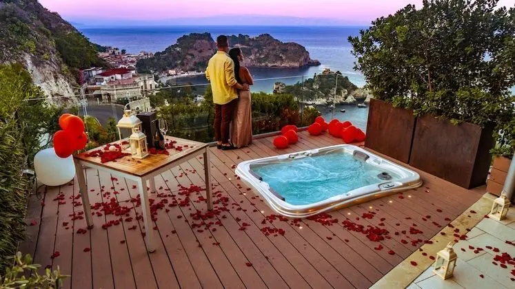 Deluxe Apart Daire, Jakuzi