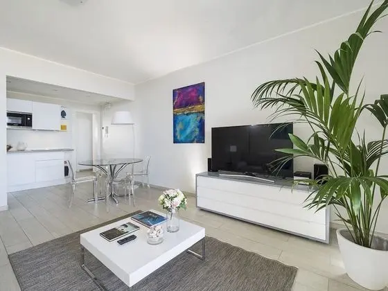 Deluxe Apart Daire, Jakuzi