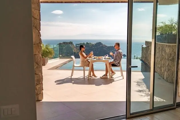 Luxury Apart Daire, Kişiye Özel Havuzlu