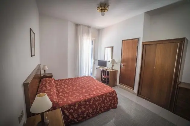 Standard Tek Büyük veya İki Ayrı Yataklı Oda