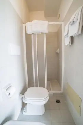 Standard Üç Kişilik Oda, Deniz Manzaralı