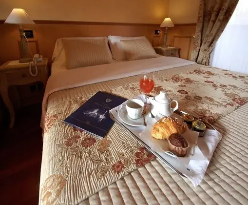 Superior Tek Büyük Yataklı Oda