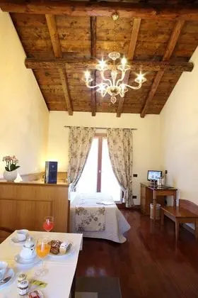 Superior Tek Büyük Yataklı Oda