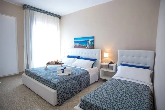 Superior Tek Büyük Yataklı Oda, Balkon, Bahçe Manzaralı