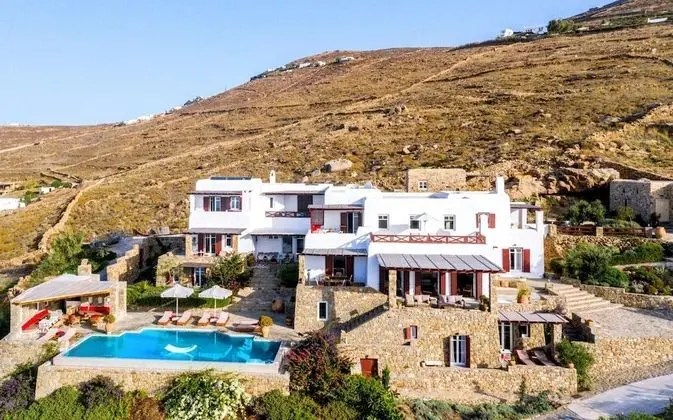 Villa, Sigara İçilebilir
