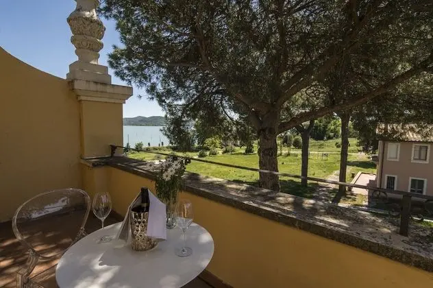 Deluxe Oda, Balkon