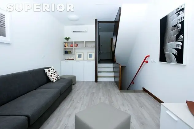 Superior Apart Daire