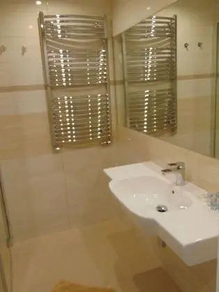 Luxury Tek Büyük veya İki Ayrı Yataklı Oda