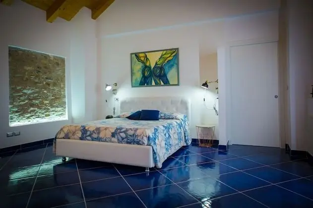 Üç Kişilik Oda (Camera del Gobbo)