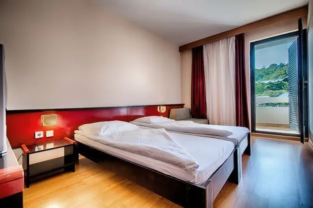 Economy İki Ayrı Yataklı Oda, Park Manzaralı