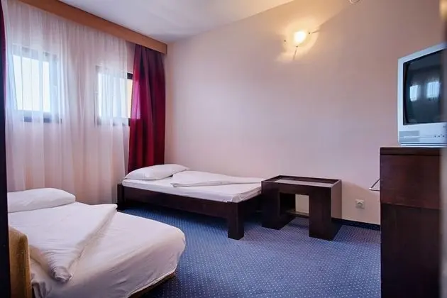 Economy İki Ayrı Yataklı Oda, Park Manzaralı